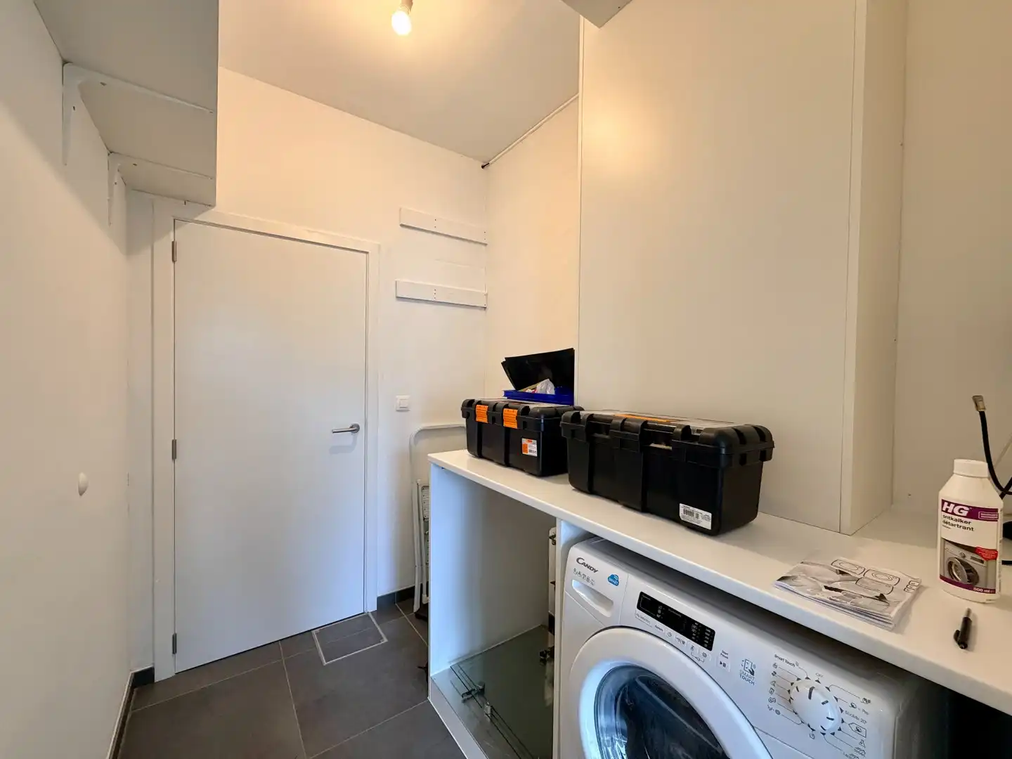 Instapklare woning met 2-3 slaapkamers te Tielt (Meulebeke)! foto 8