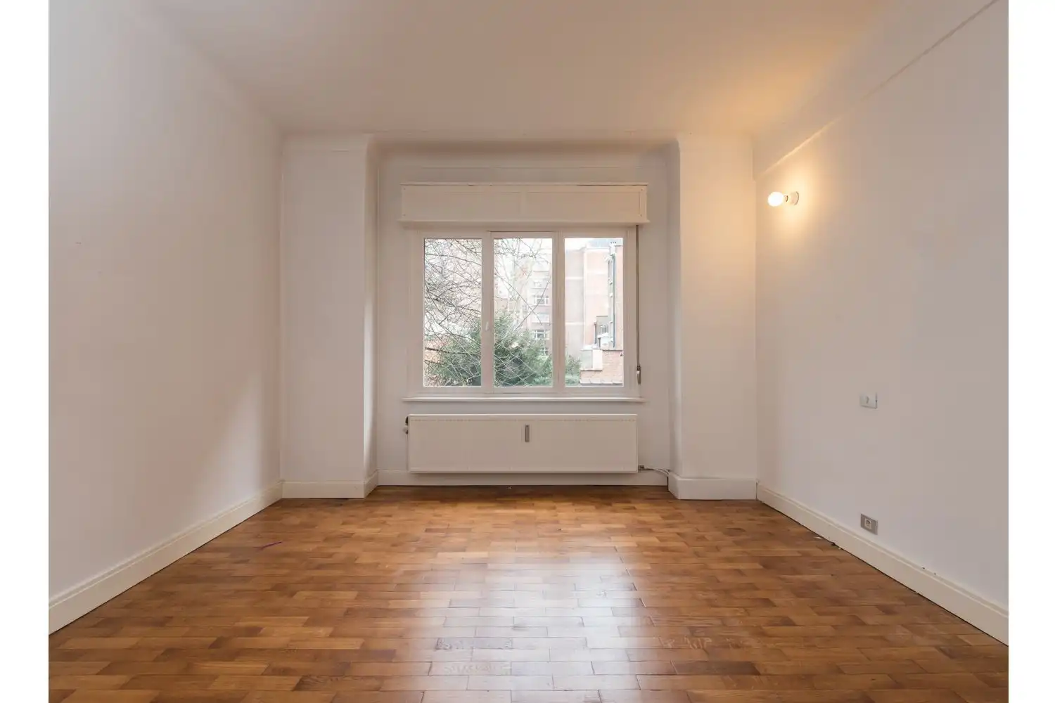 Uitzonderlijk gerenoveerd art-decoappartement van 212 m² met terras aan de Jan van Rijswijcklaan foto 30