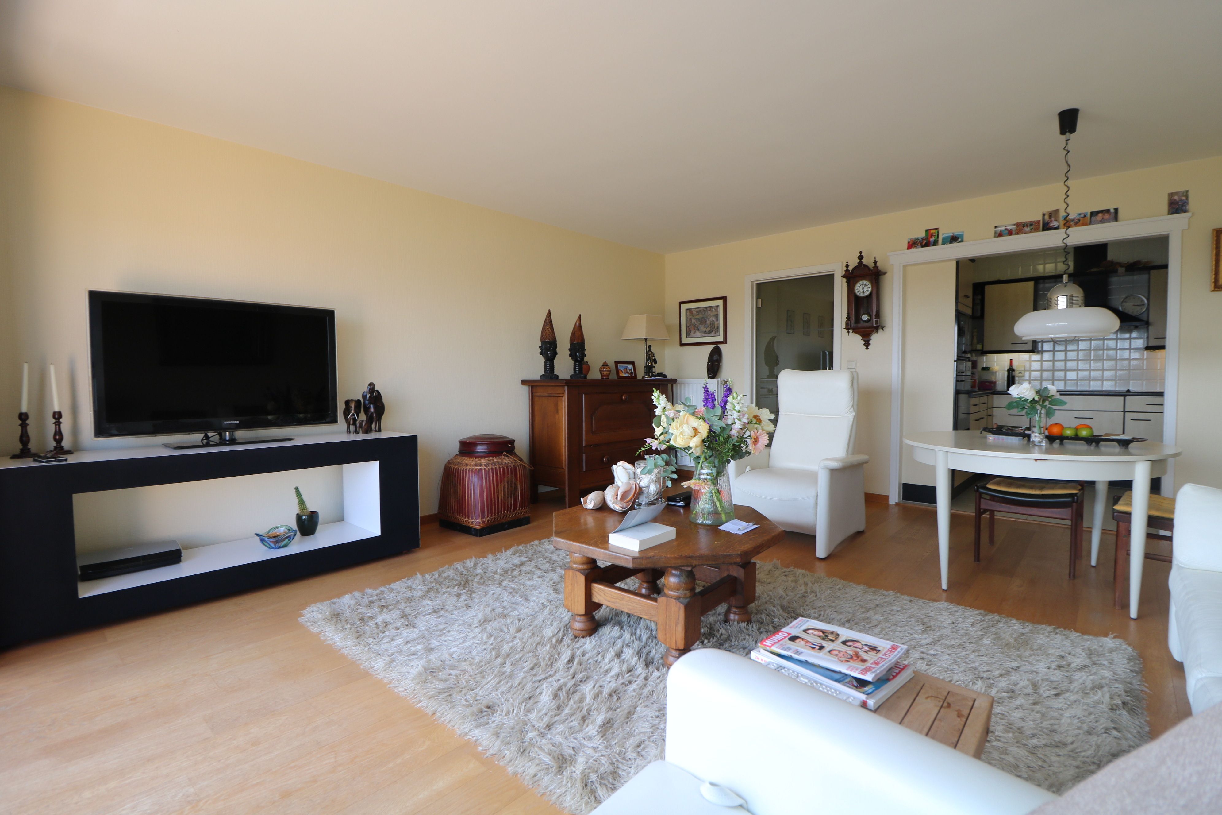 Zonnig 2-slaapkamerappartement aan de jachthaven van Blankenberge. foto {{pictureIndex}}