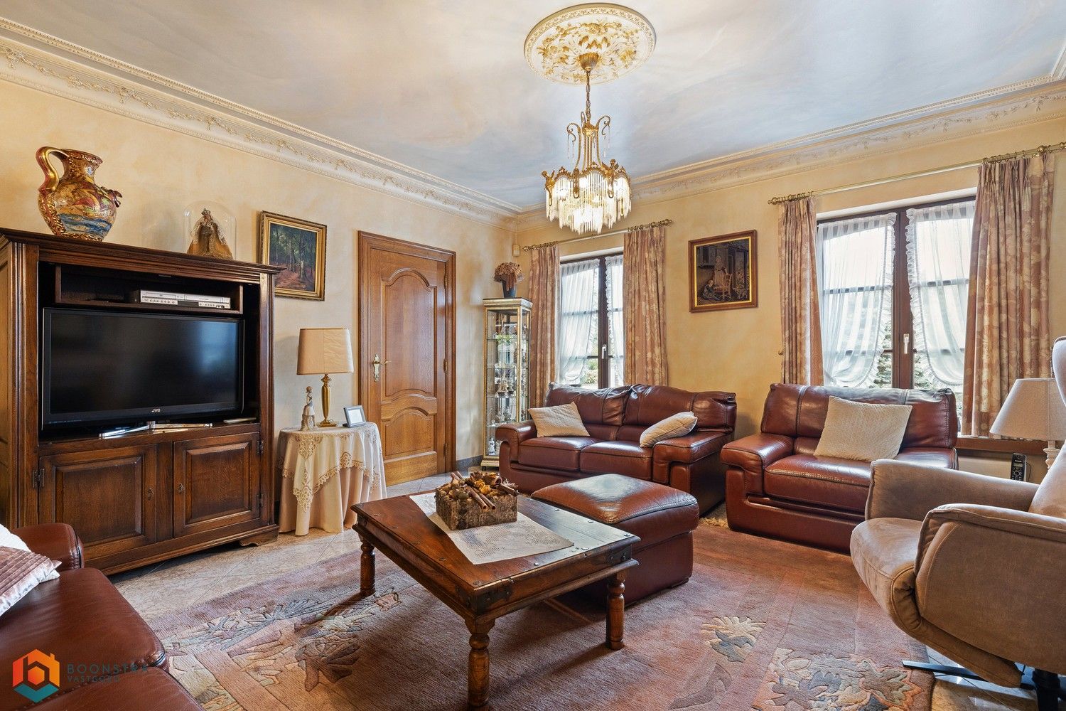 Instapklare villa met 4 slpkrs op perceel van 1320 m² te St-Katlijne-Waver foto 5