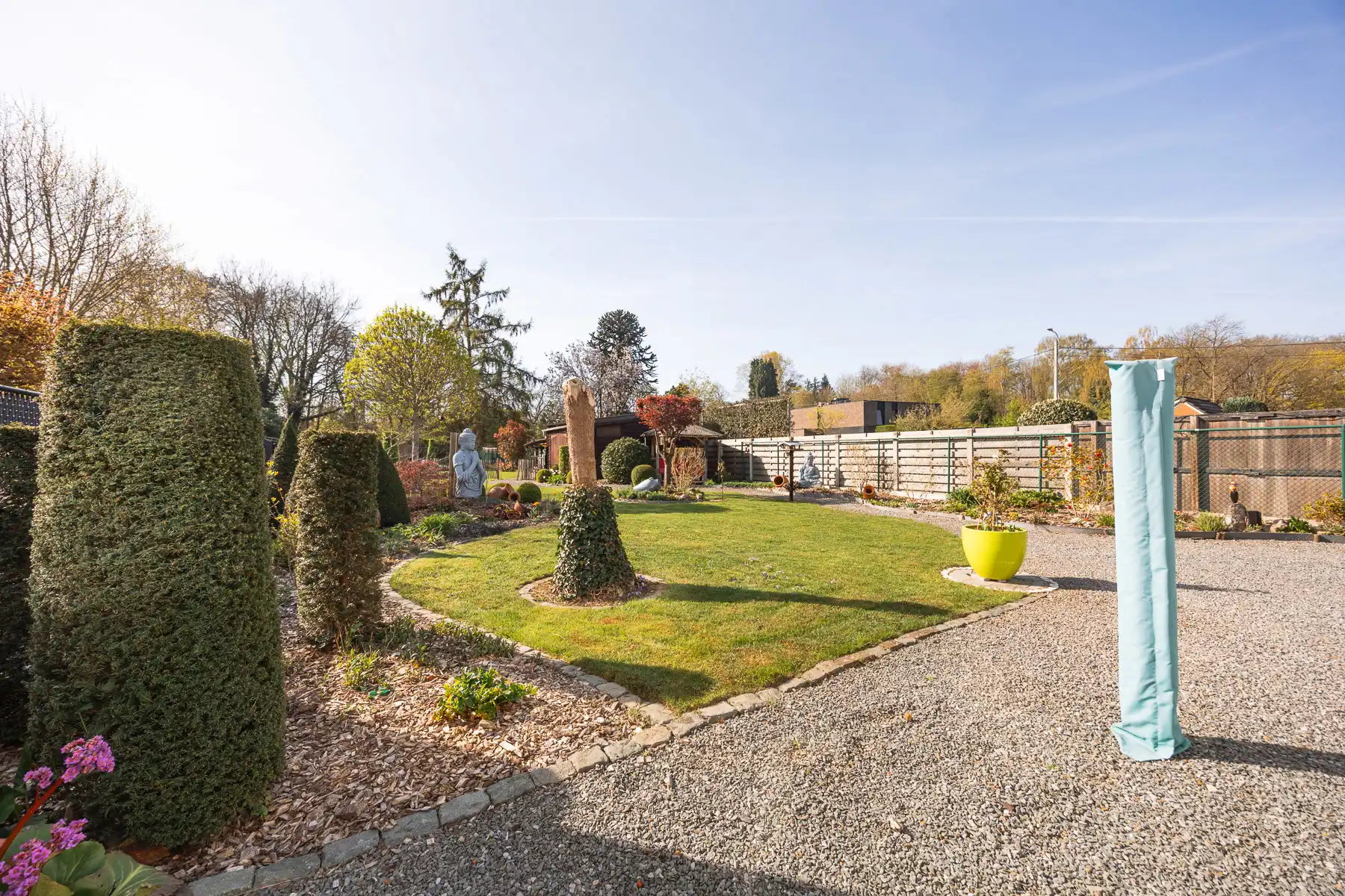 Charmante, uitmuntend onderhouden woning op een ruim perceel foto 18