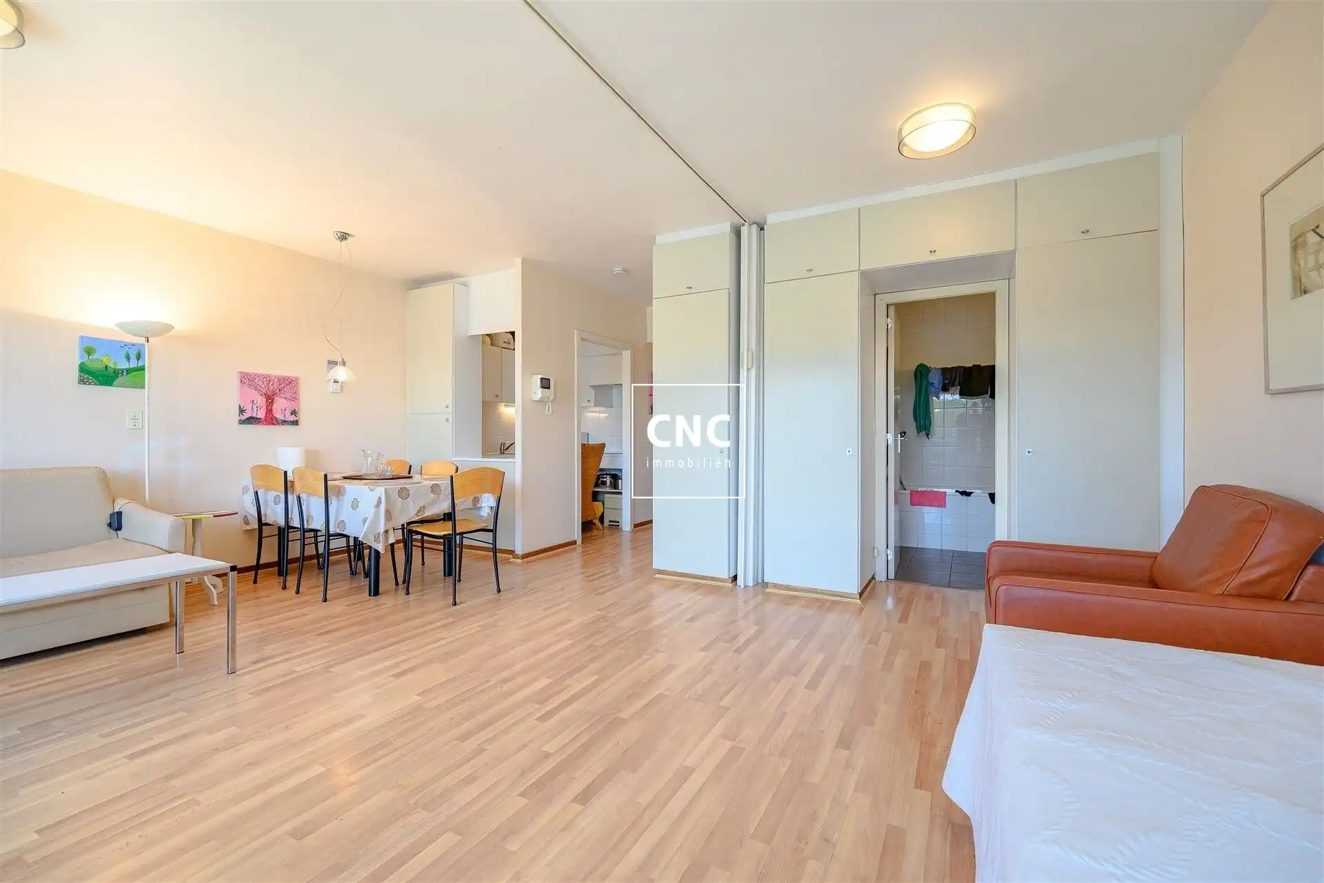 Studio met prachtig open zicht op het meer in Duinbergen foto 3