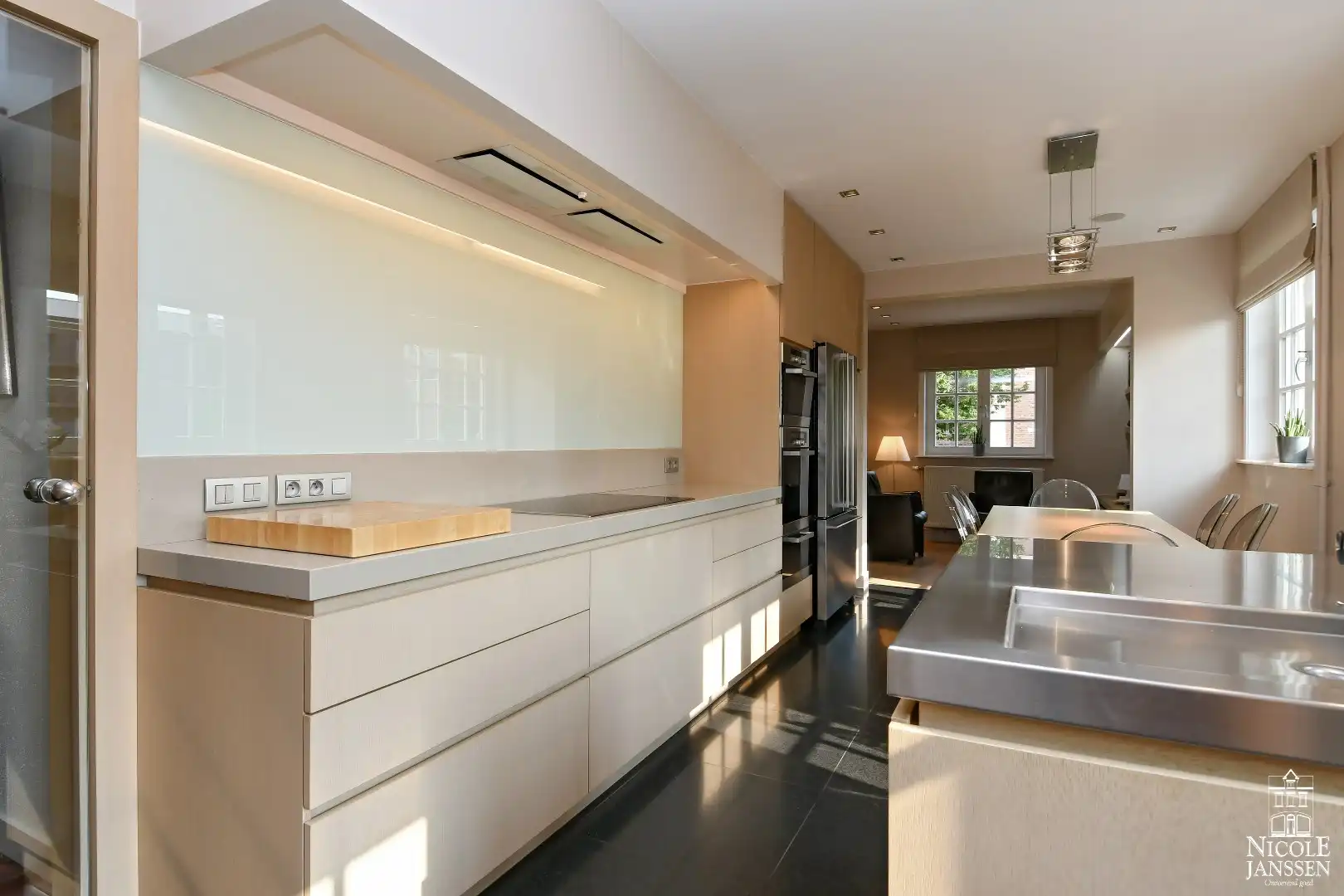 Statige villa met multifunctionele ruimte foto 9