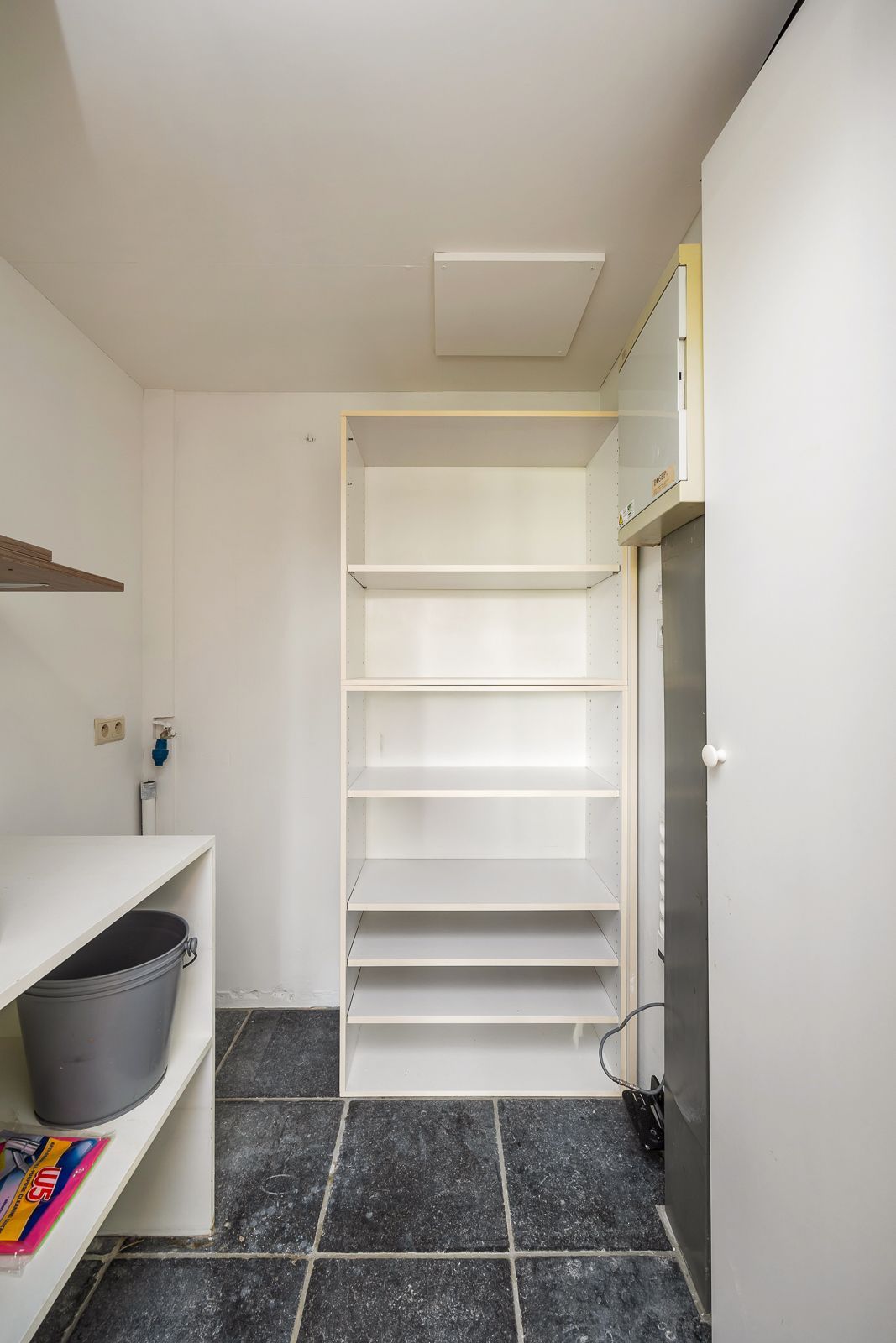 Modern appartement met uniek zicht op de golf van Brasschaat! foto 8