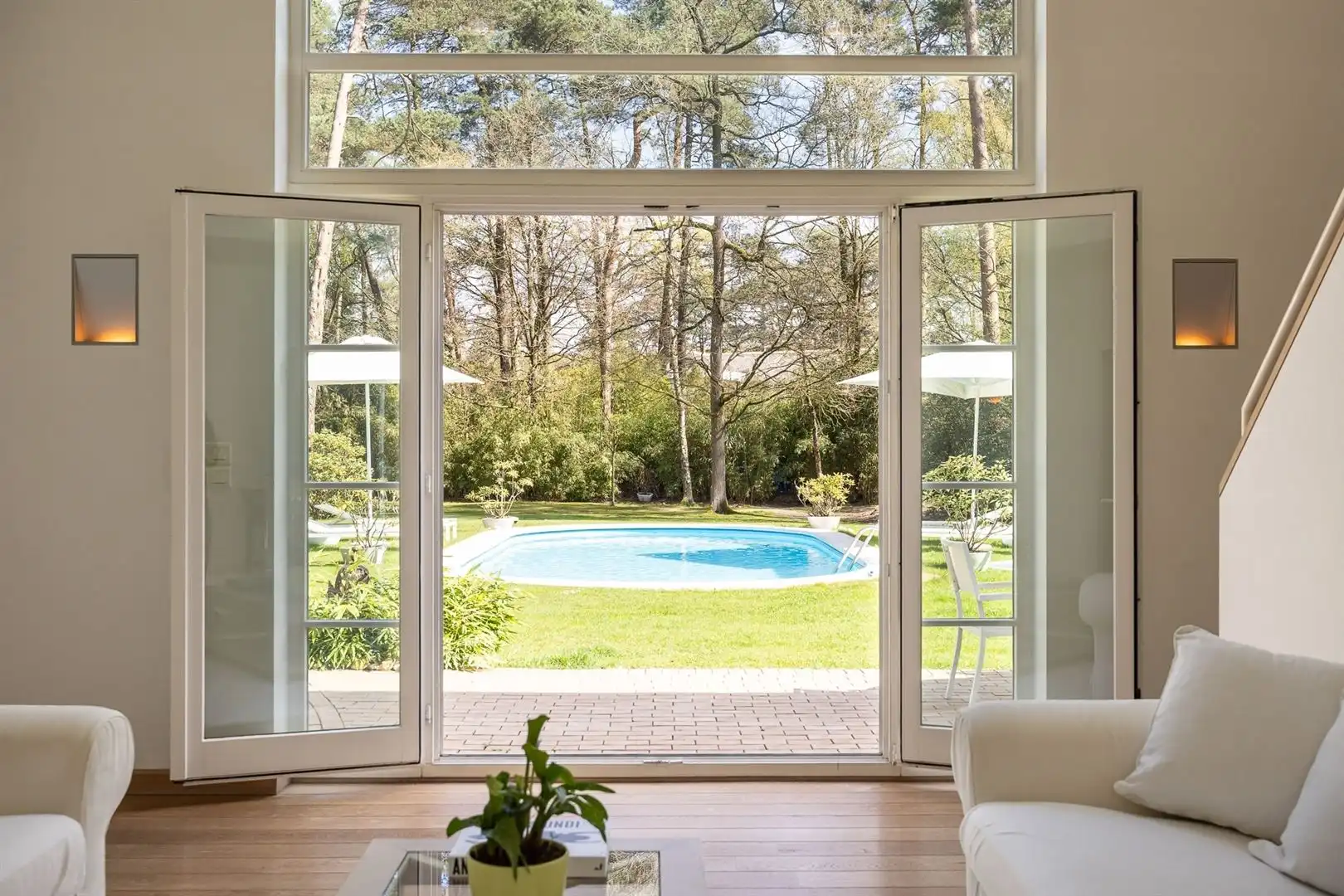 Exclusieve architectenvilla met zwembad in de prestigieuze Bellemondwijk foto 8
