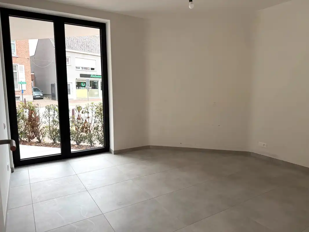 Instapklaar 1 slaapkamer nieuwbouwappartement met ondergrondse parking en berging. foto 8
