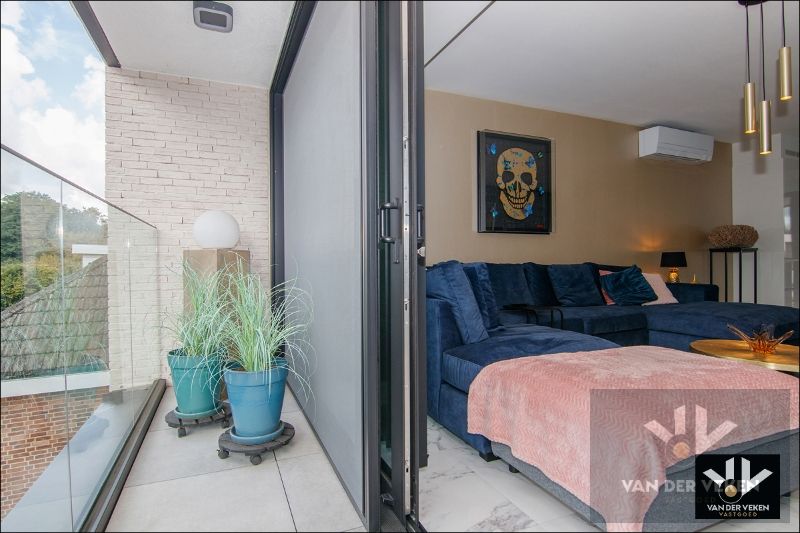 Hoogwaardig afgewerkt, rustig en centraal gelegen nieuwbouwappartement met 2 terrassen en garage in het gezellige Kortessem foto 8