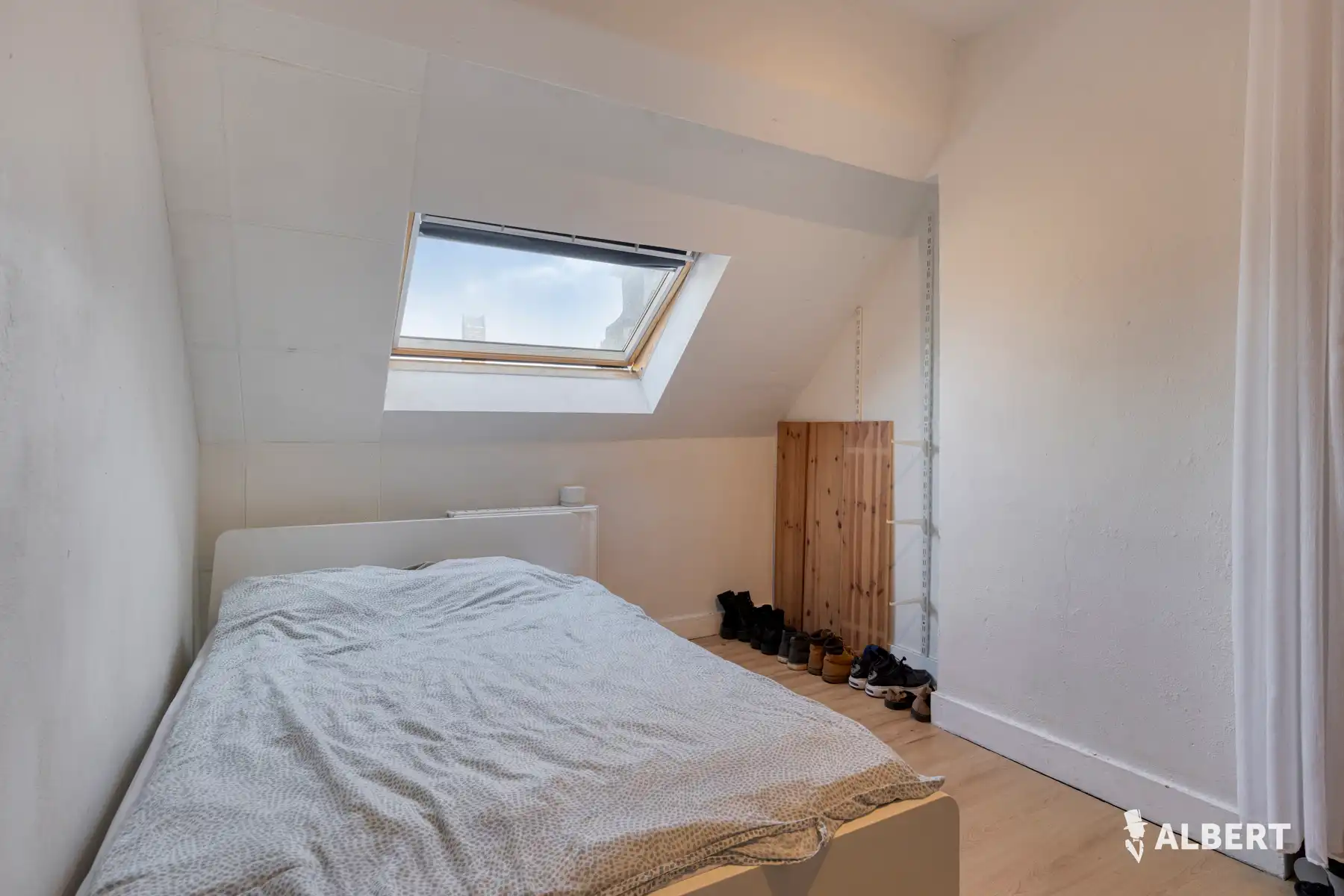 Instapklare gezinswoning met 4-5 slaapkamers foto 13