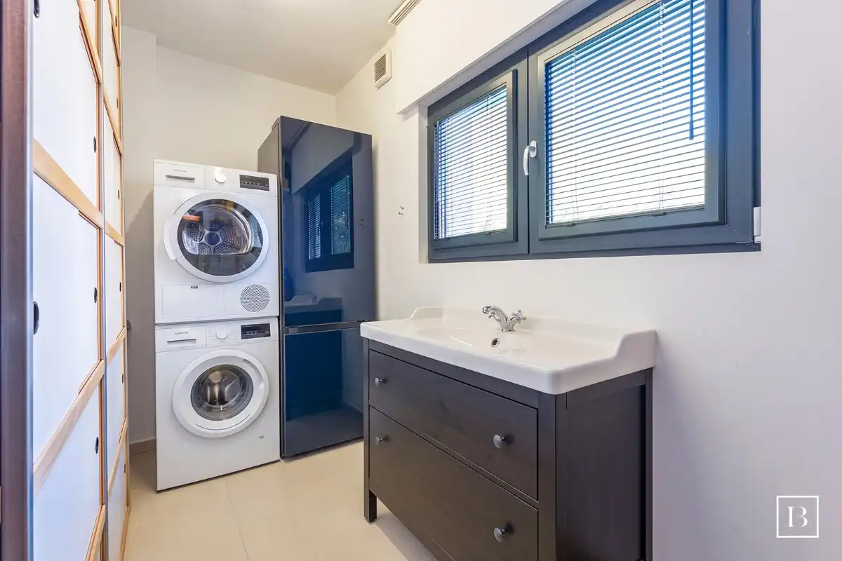 Mooi afgewerkte woning met leuke tuin in de Concessie foto 12