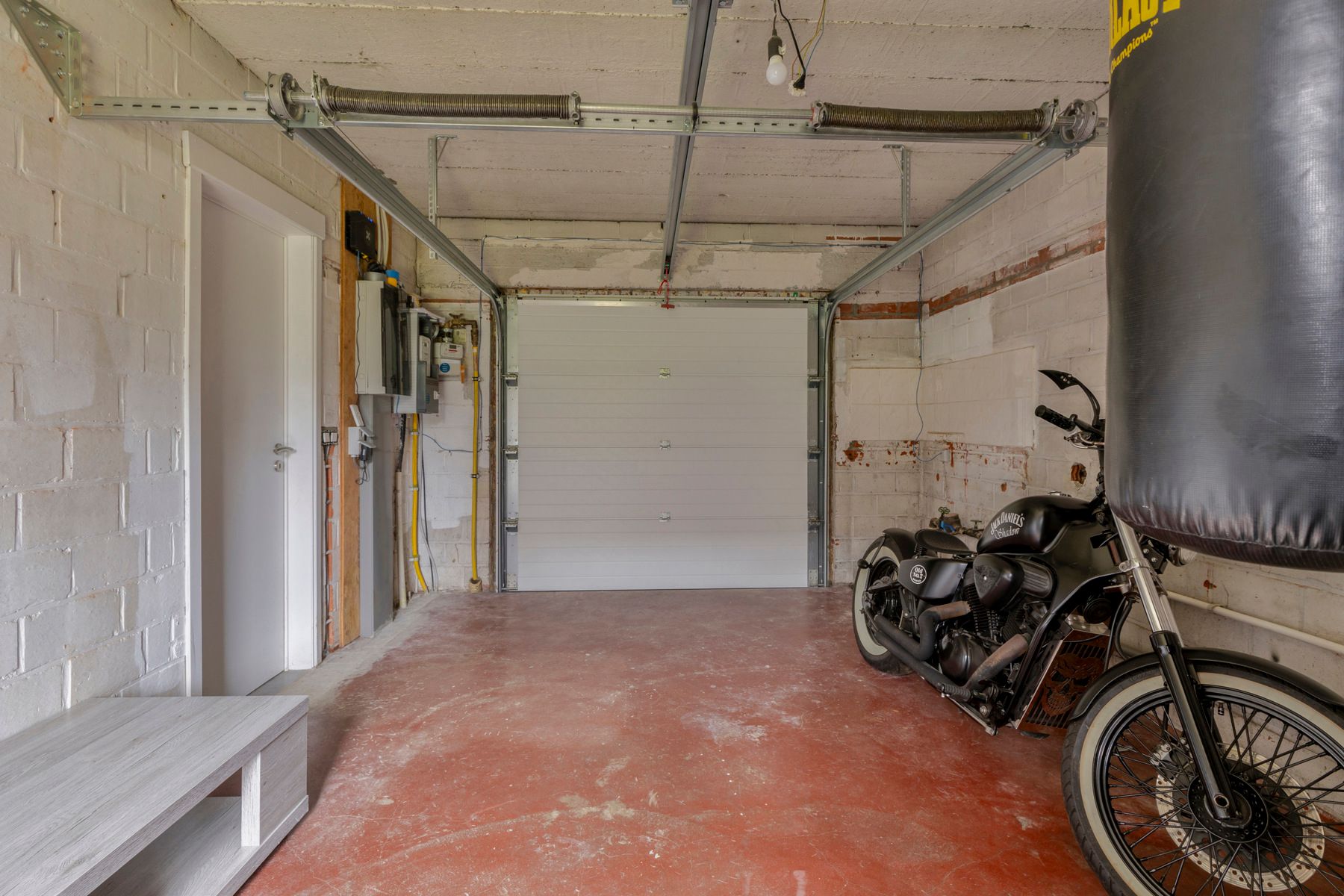 Mooie 4 gevel woning te koop! foto 14