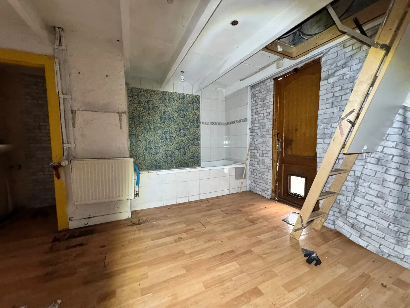Te renoveren handelshuis te Eernegem foto 26