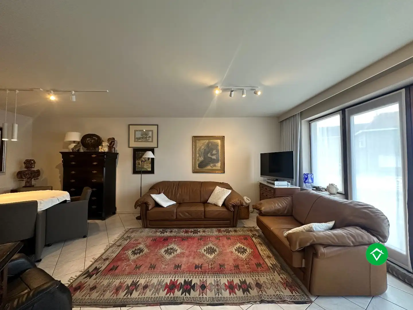 Gelijkvloers appartement met 2 slaapkamers in hartje Koekelare foto 6