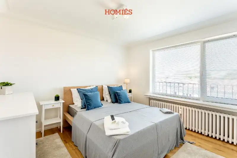 Fully furnished 1-bedroom apartment with terrace foto 5