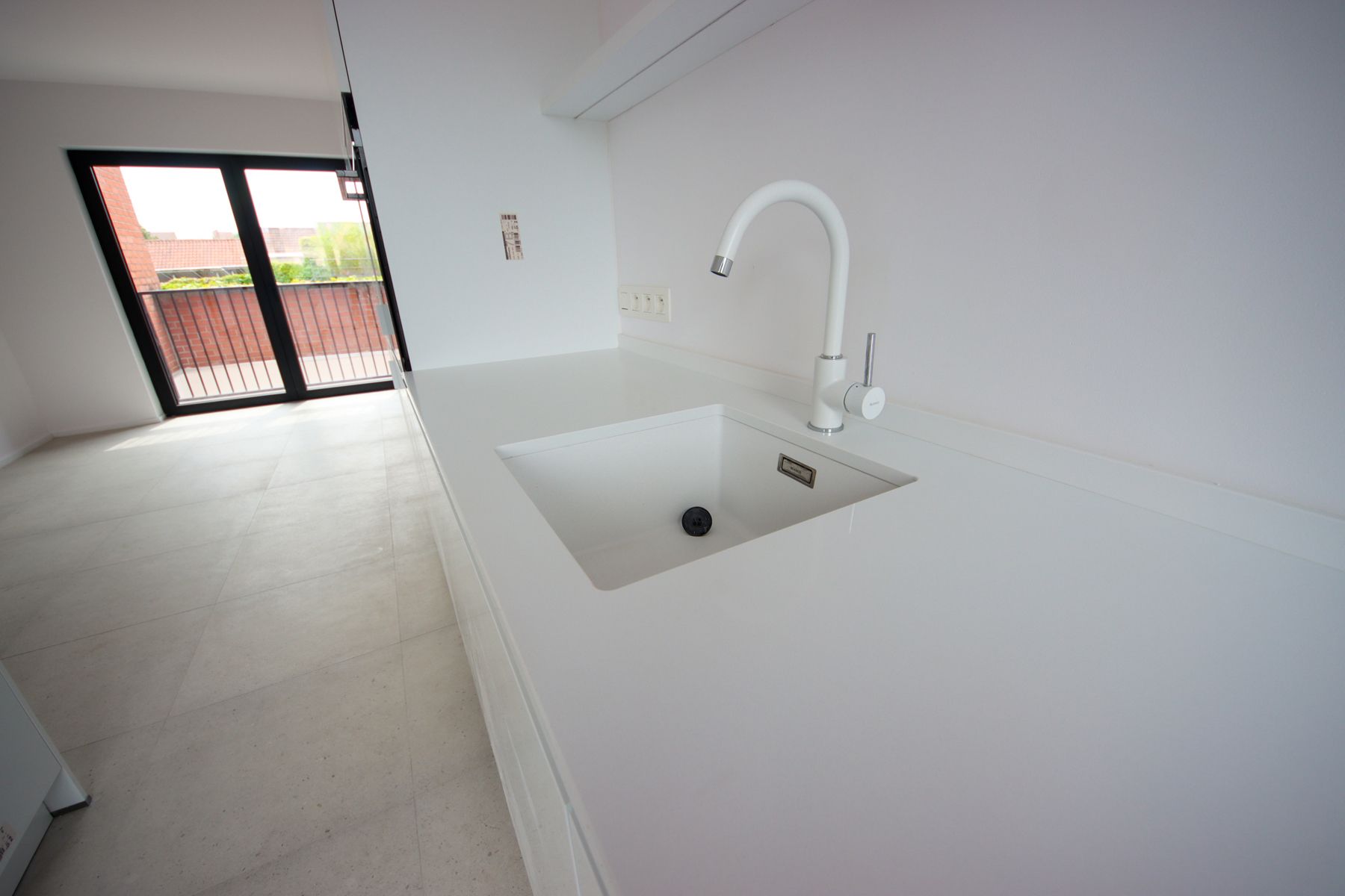 Centraal gelegen appartementsgebouw foto 2