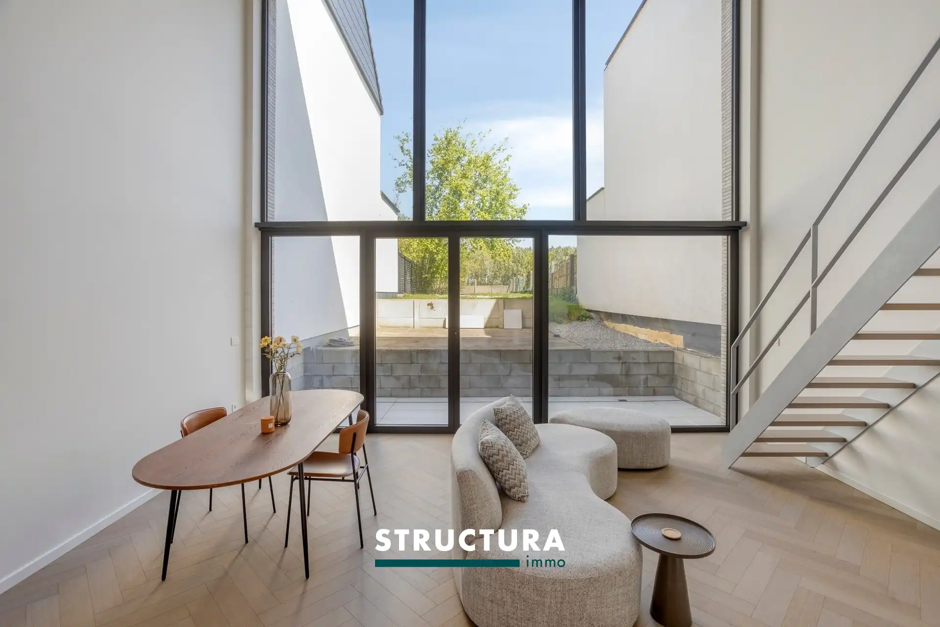 Totaal gerenoveerde woning in rustige, groene omgeving foto 11