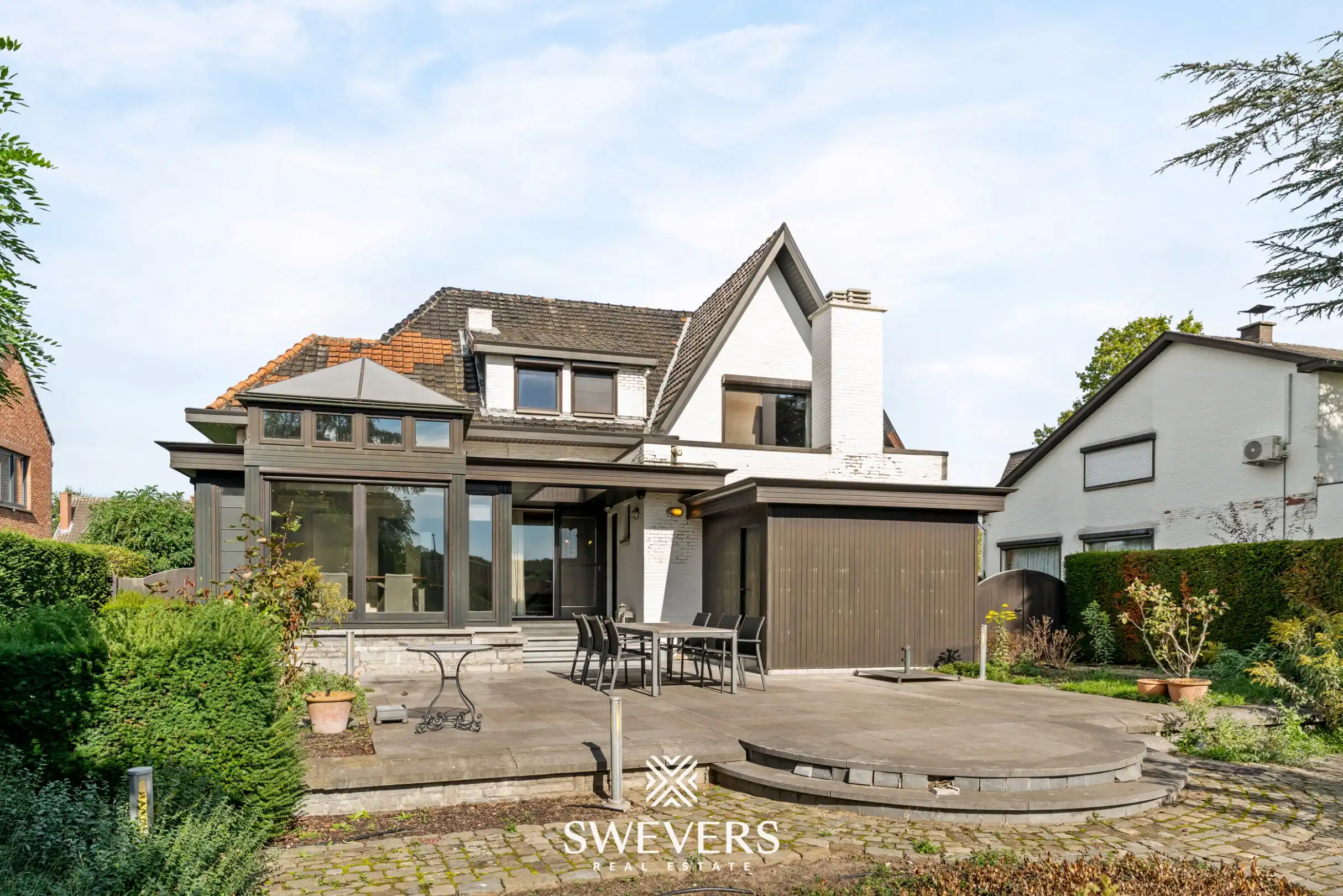 Knappe woning met orangerie, mogelijkheid tot 4 slpk en achterliggende bouwgrond foto 27