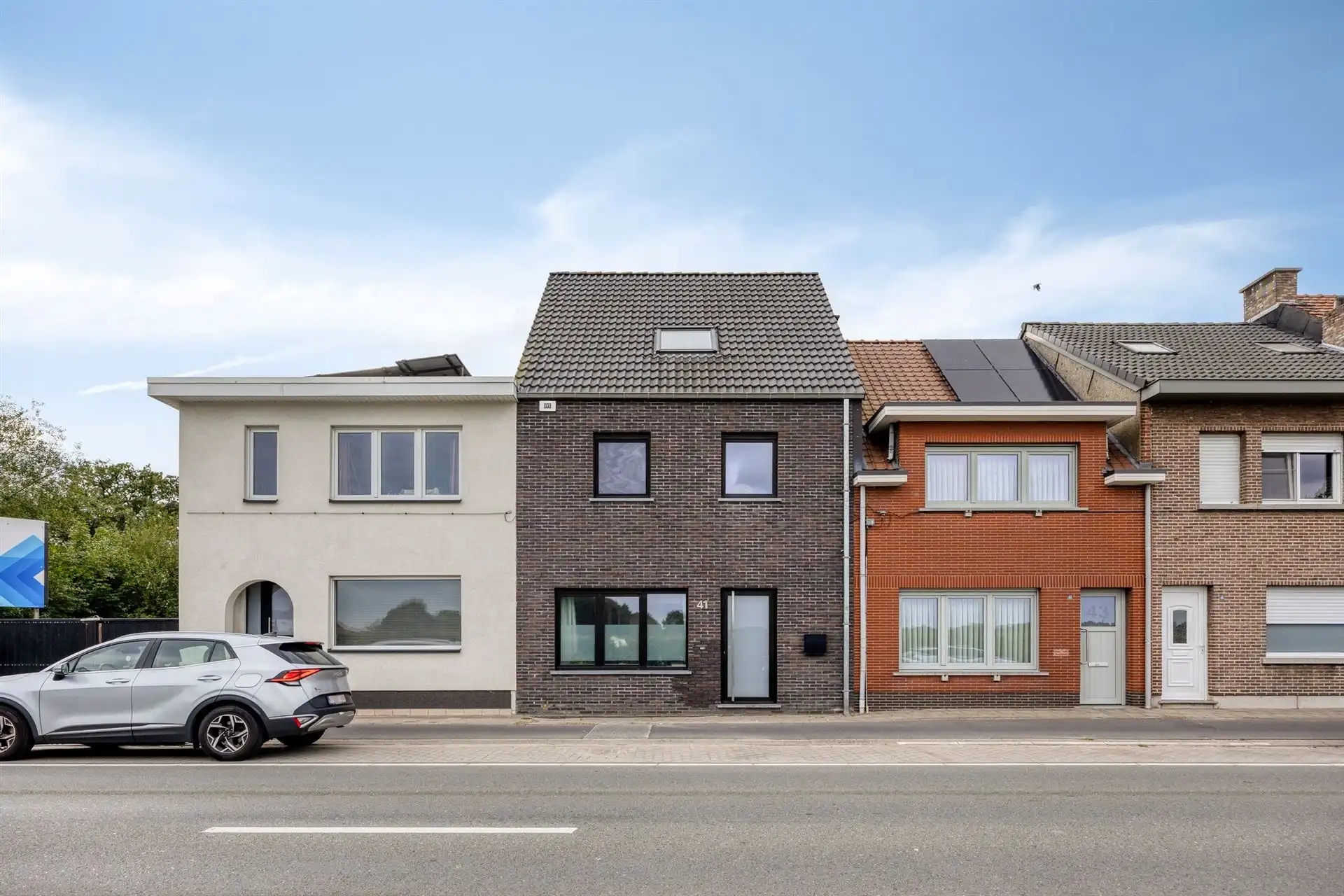 Instapklare en energiezuinige woning met 4 à 5 slpks! foto {{pictureIndex}}