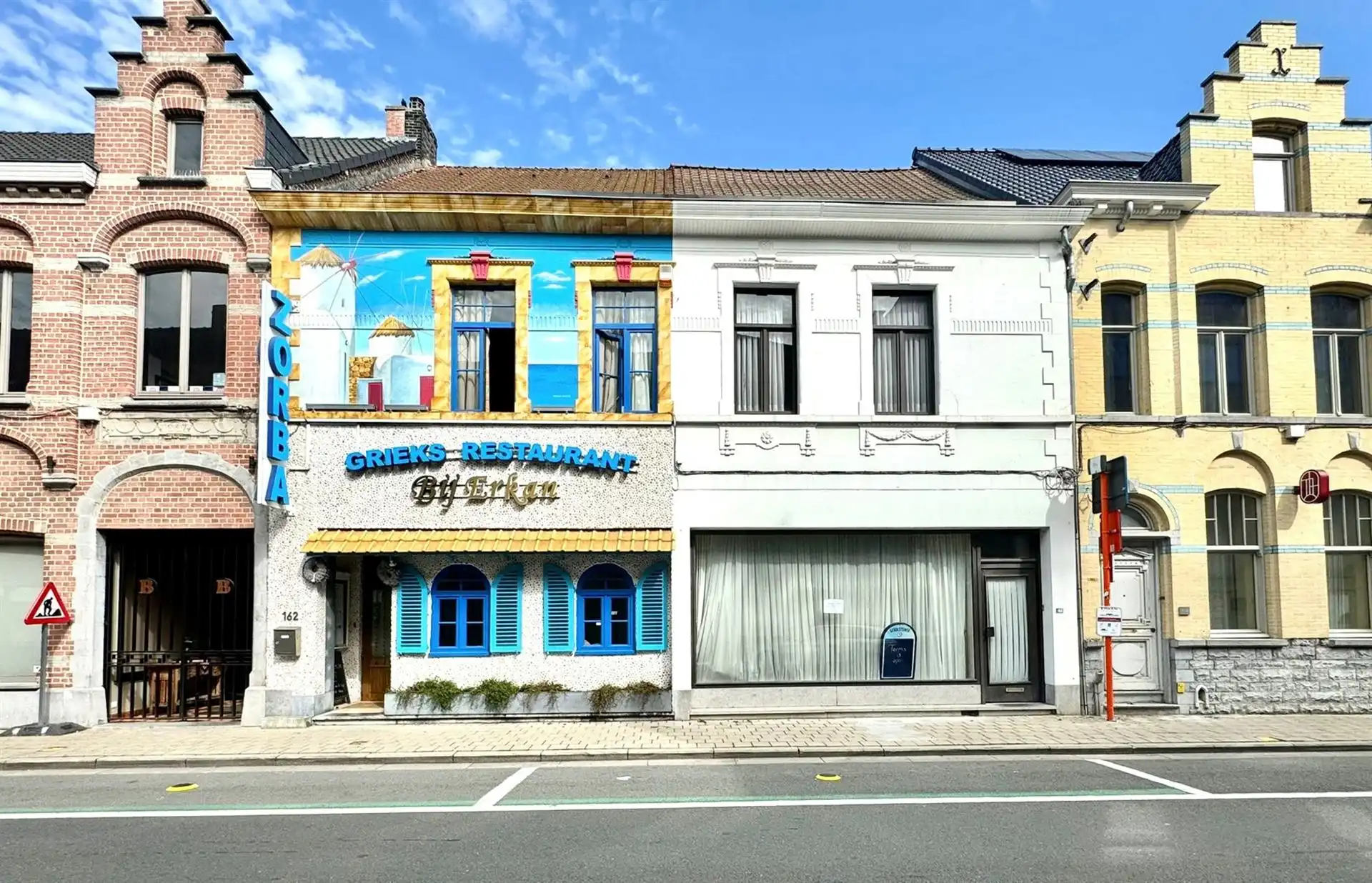 In het CENTRUM gelegen DUBBELE WOONST met POTENTIEEL foto 2