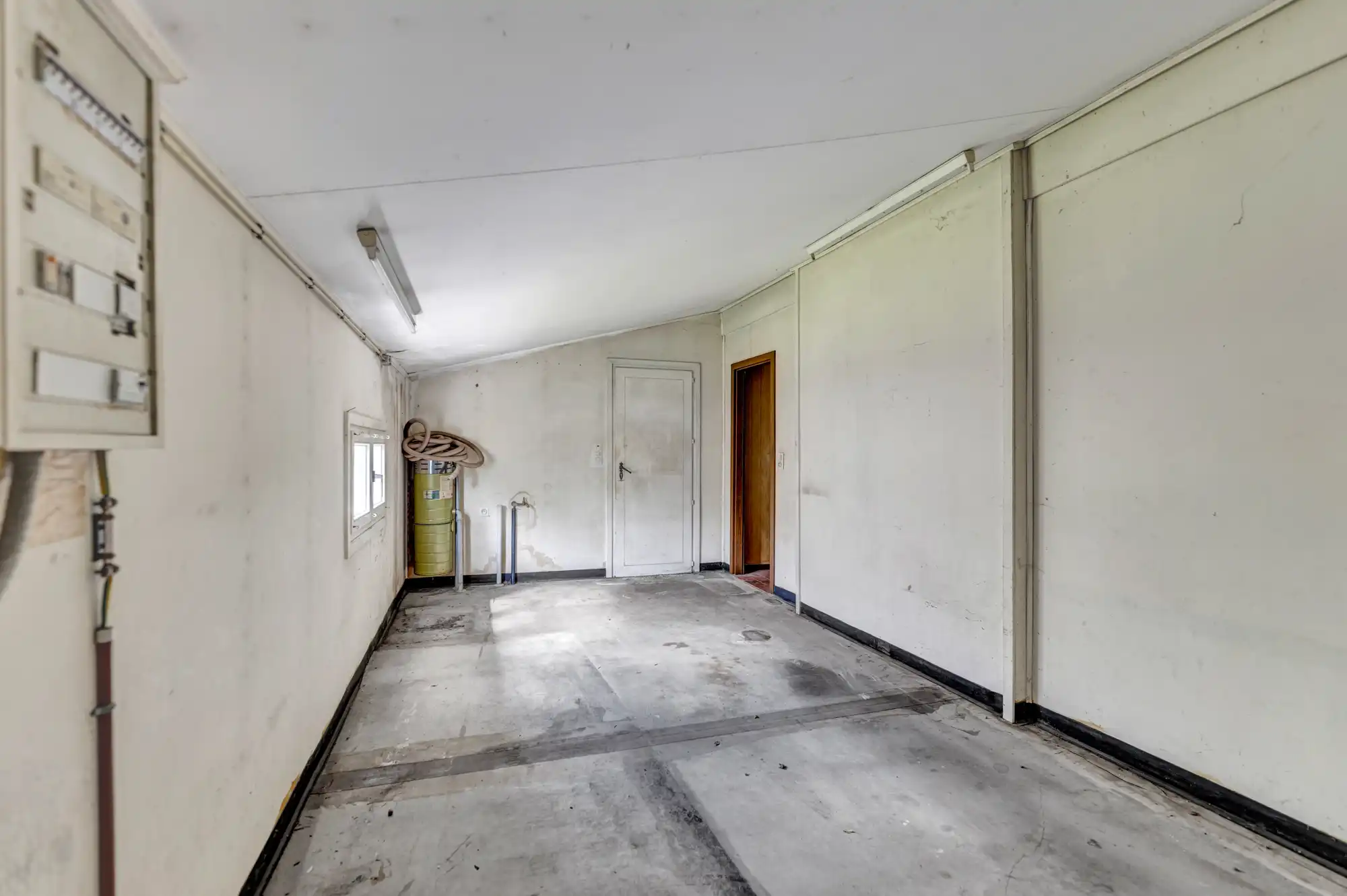 Op te frissen landelijke woning op rustige locatie foto 11