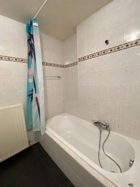 2 slaapkamer appartement met terras + garage in centrum van Geel foto 11