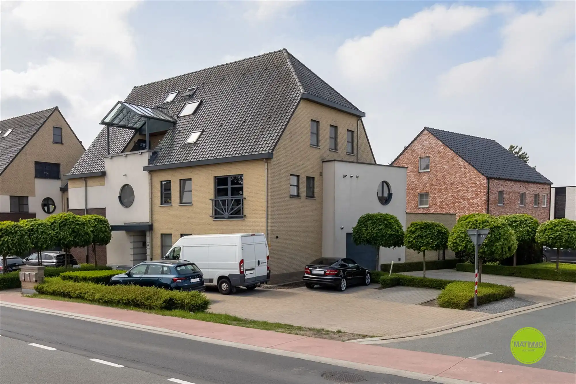 Ruim, energiezuinig duplex appartement in Hechtel-Eksel foto 25