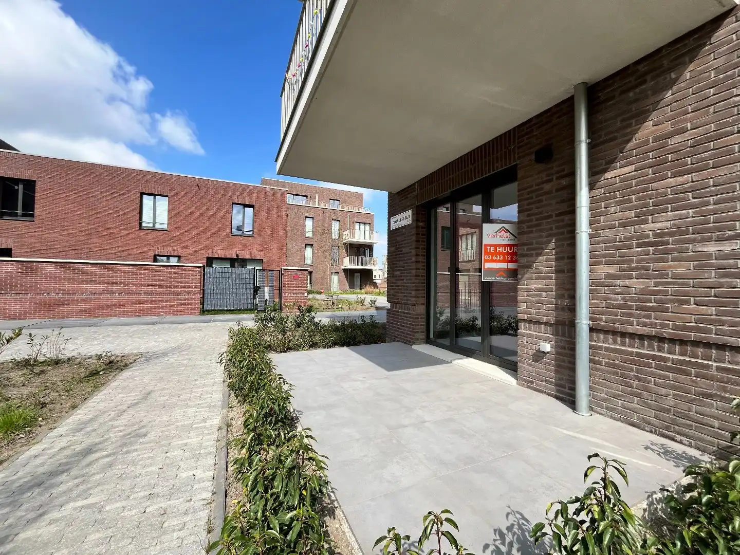 Prachtig 1 slpk-appartement met terras en autostaanplaats nabij het Galgenweel foto 16
