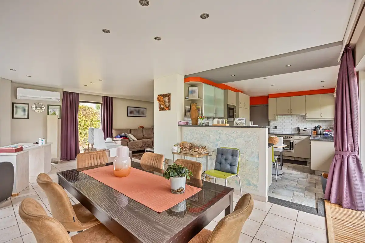 Goed gelegen bungalow foto 5