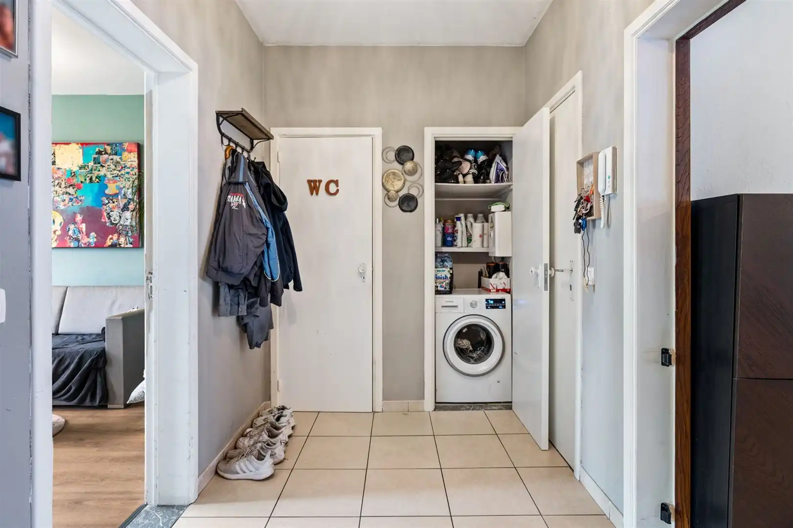 Instapklaar gelijkvloers appartement met 2 slaapkamers en tuin. foto 13