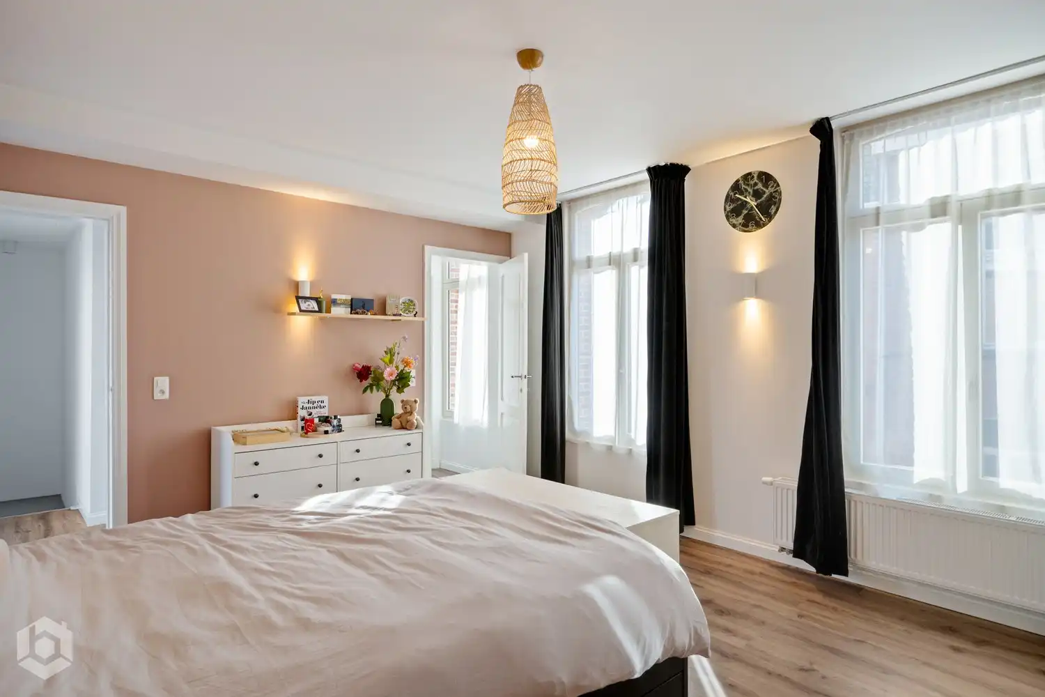 Recent gerenoveerde woning met 3 slaapkamers en 2 badkamers te Mechelen foto 15