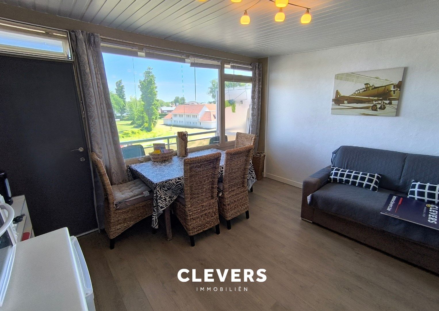 Op te frissen vakantieappartement met zonnig terras foto 5