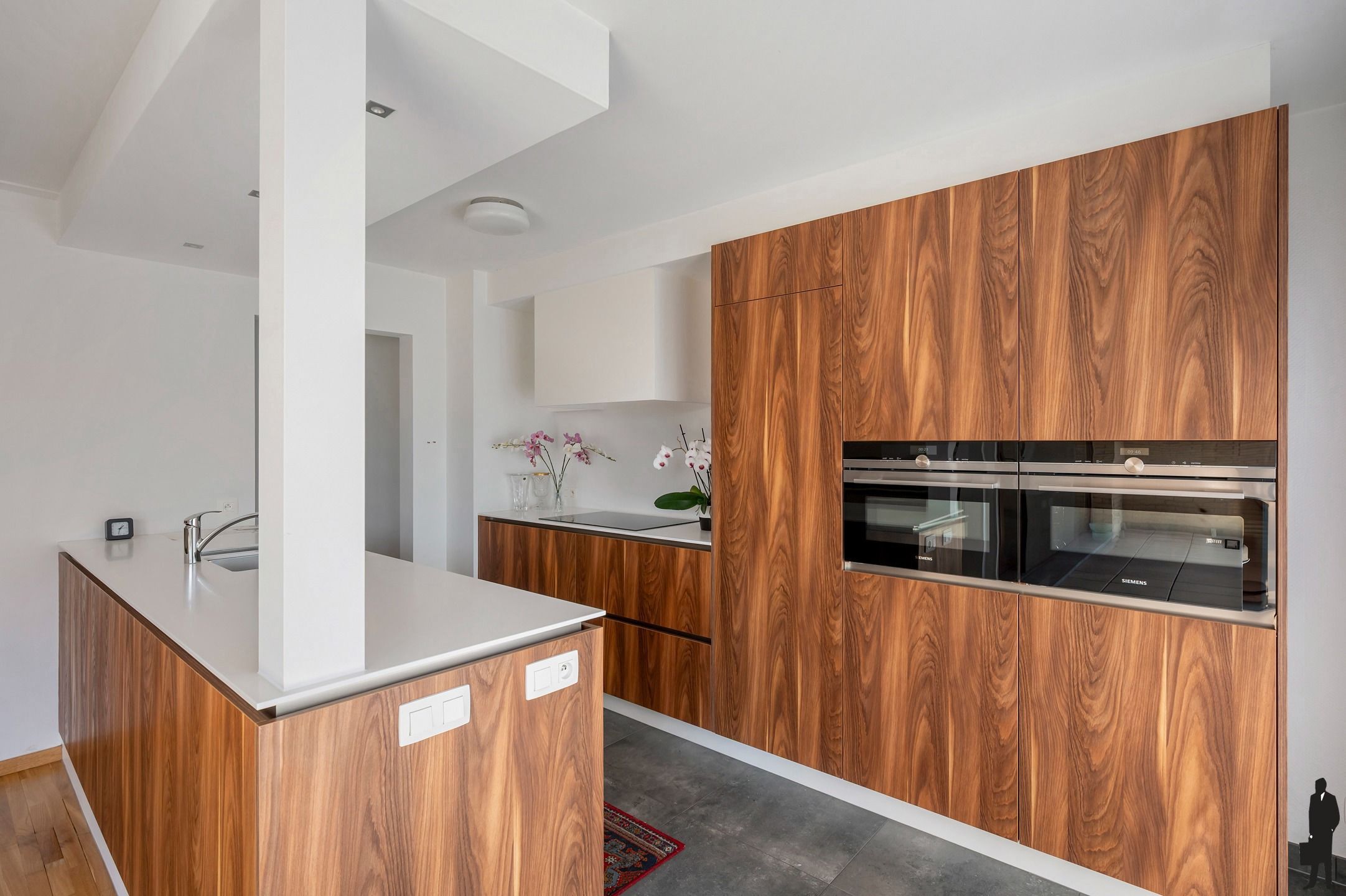 Ruim appartement van 123m² met zuidterras foto 7