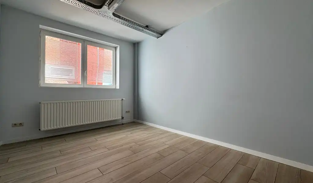 Vernieuwde kantoren te huur vlakbij Eilandje in Antwerpen foto 10