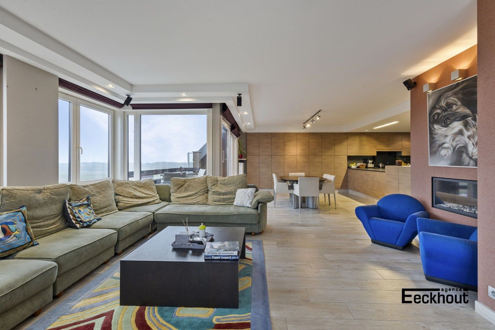 Exclusief duplexappartement met grote terrassen en prachtige zichten én een garagebox! foto 3