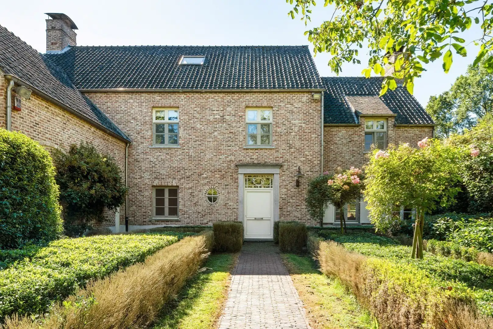 Exclusieve Villa op perceel van 3675 m² ook als Kangoeroe woning foto 30