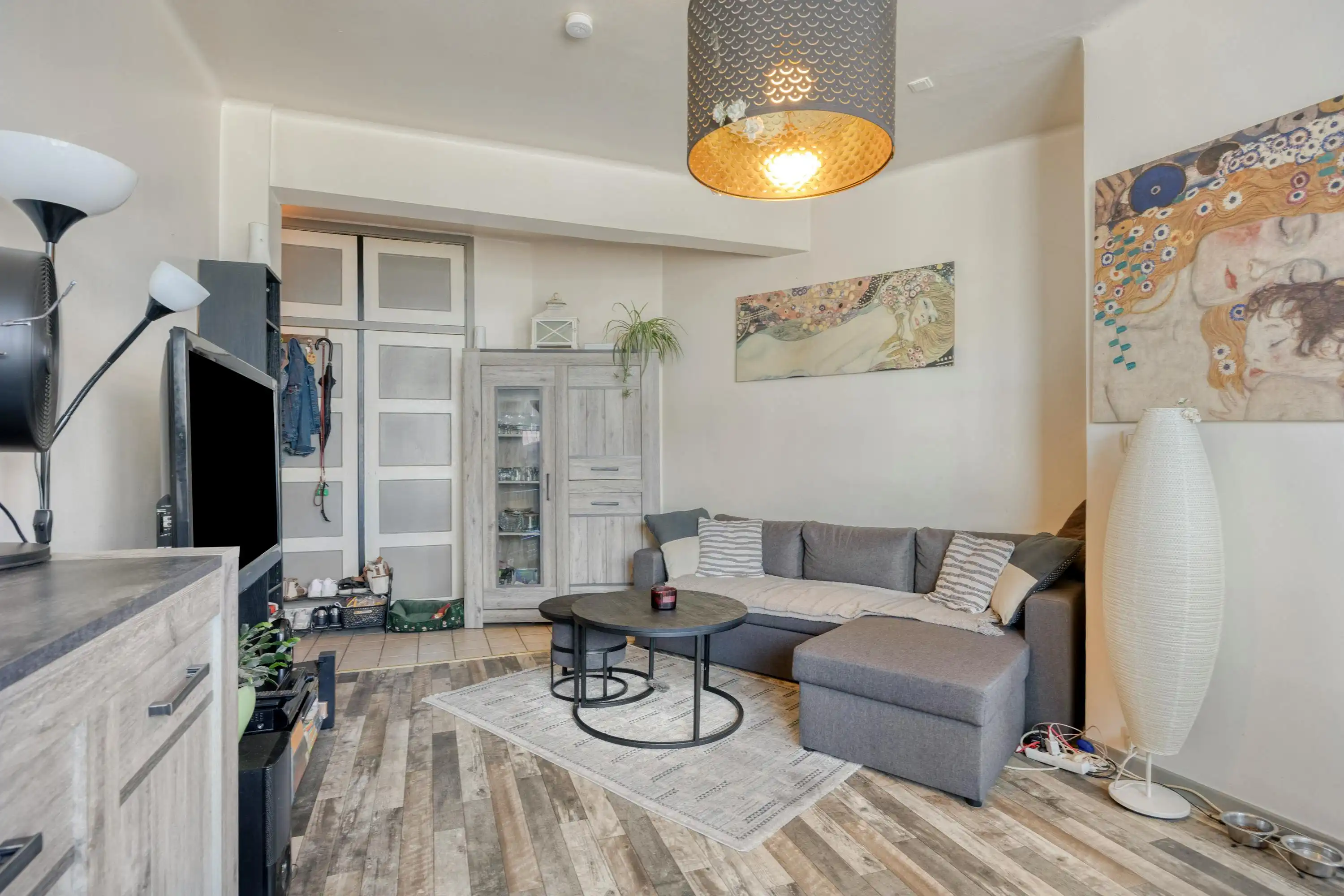 Instapklaar eenslaapkamer appartement te koop in Antwerpen foto 3