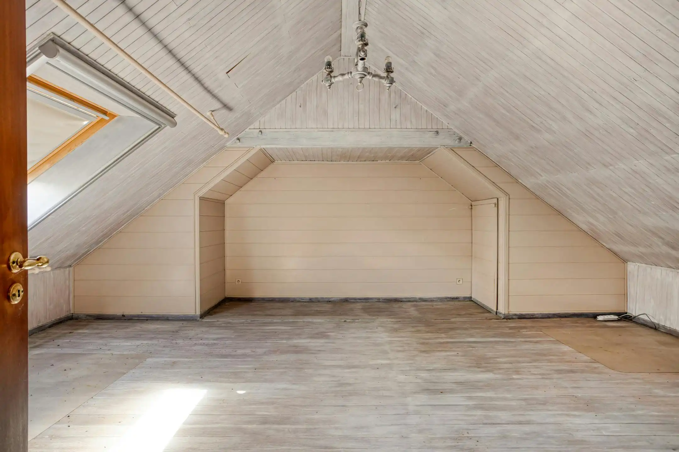 Deels te renoveren villa of tweewoonst met parktuin in Boom foto 23