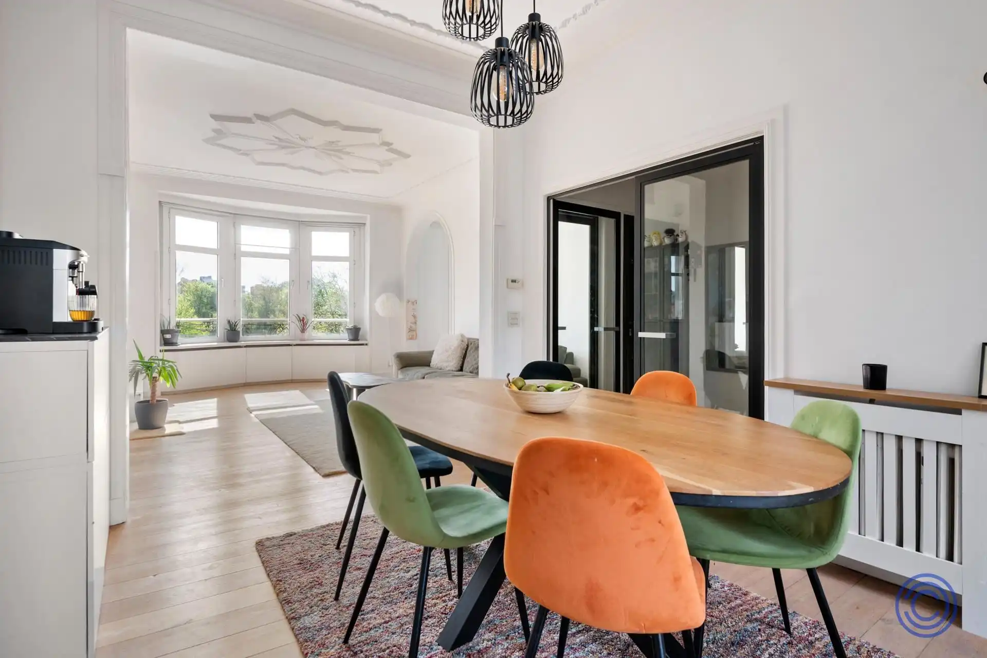 Karaktervol duplexappartement met terras in hartje Zurenborg! foto 2