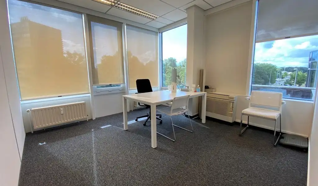 Burelen te huur in kantorencomplex Portalis aan E40 in Gent foto 14