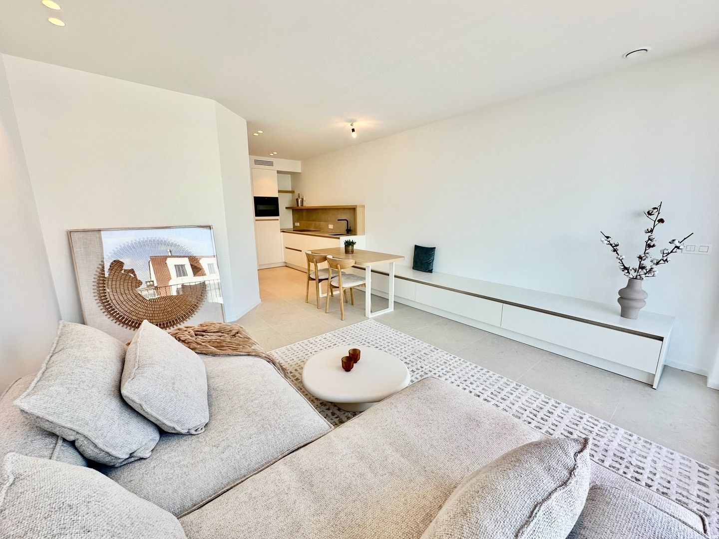 Prachtig nieuwbouw appartement met zijdelings zeezicht in het centrum van Knokke. foto 5