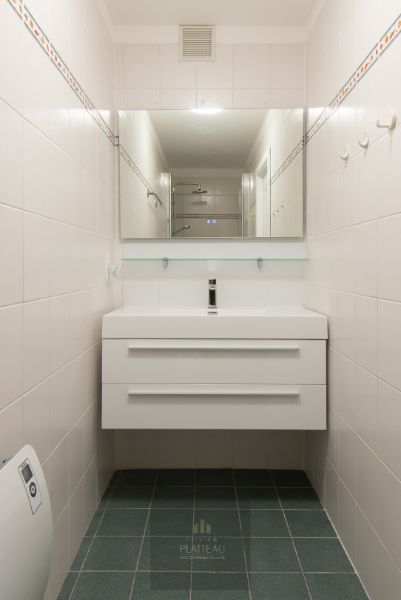 Ruim zongericht appartement met 2 slaapkamers. foto 19