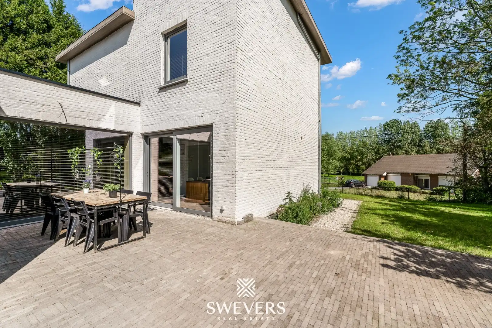 Stijlvolle woning met 4 slpk en prachtige tuin in Tongeren foto 29