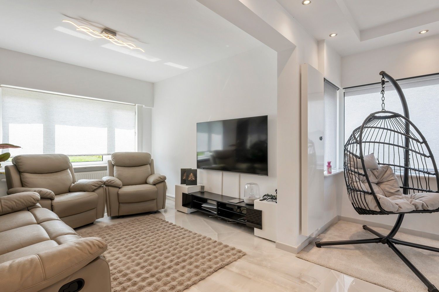 GERENOVEERDE WONING MET BIJGEBOUW foto 6
