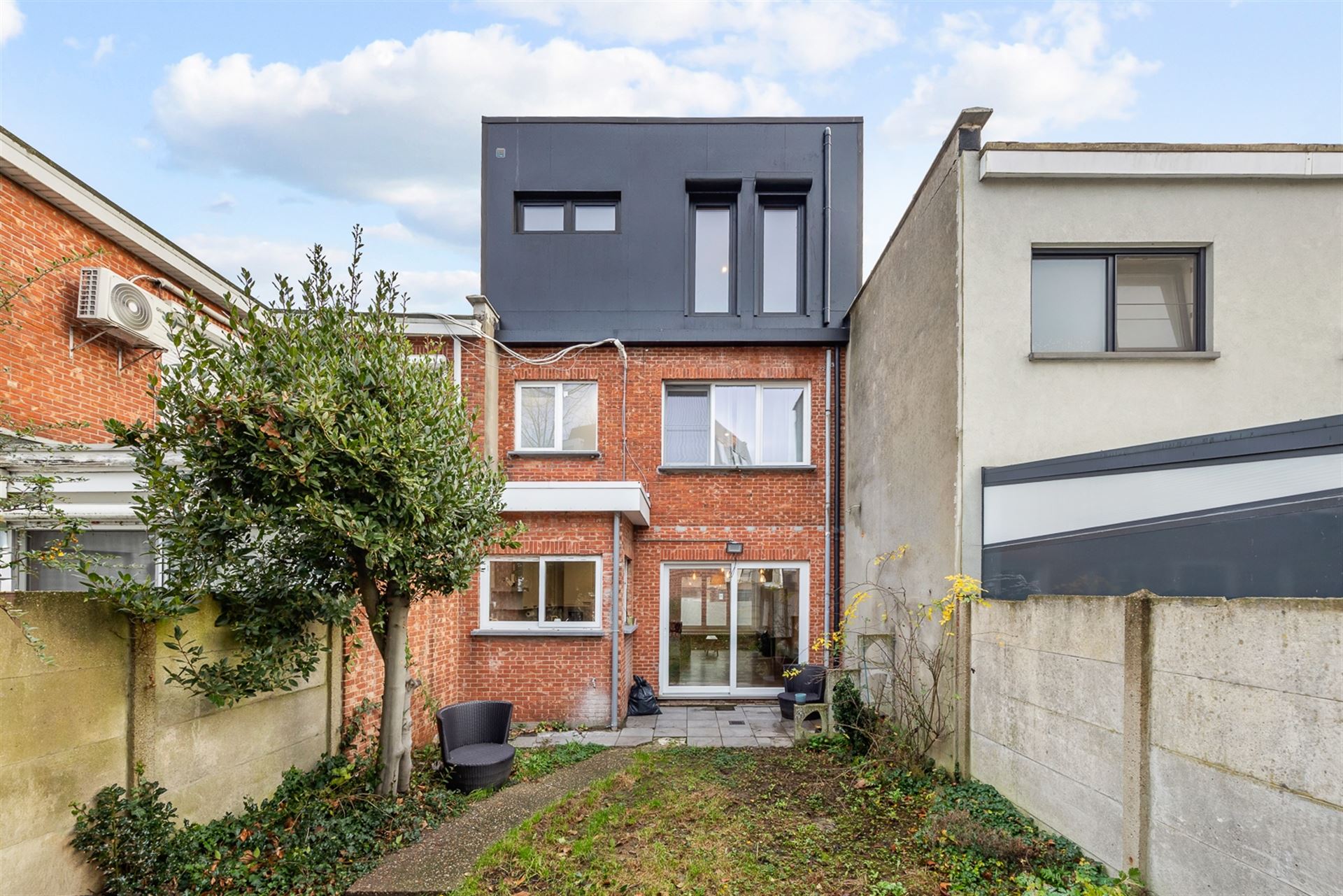 Instapklare en Ruime Gezinwoning met Tuin en Garage foto 27