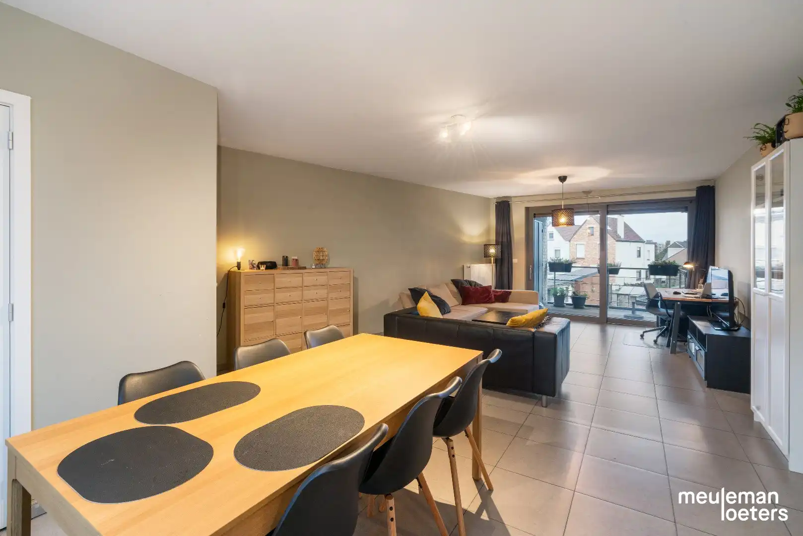 Recent appartement met zonneterras  foto 17