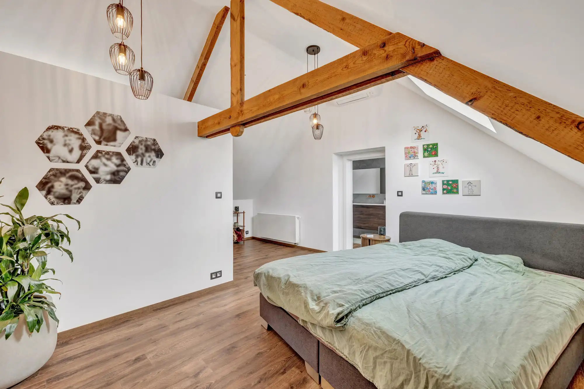 Energetische, instapklare woning op strategische ligging foto 22
