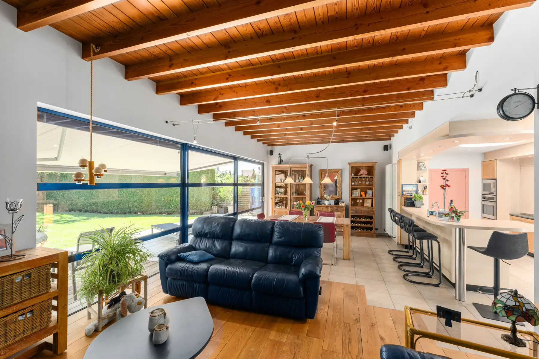 Gezellige woning met tuin,3 slpk en multifunctionele ruimte foto 5