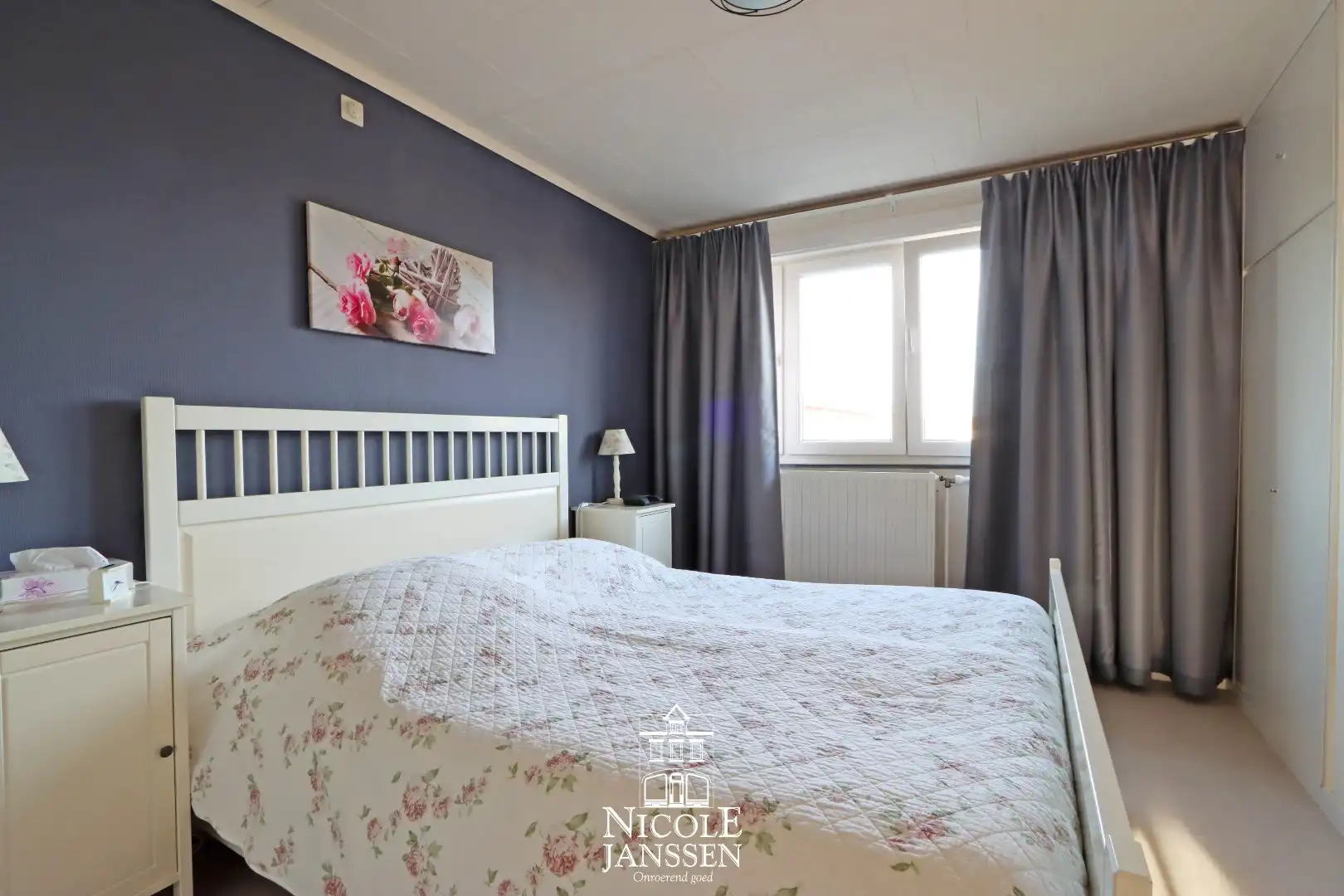 Halfopen gezinswoning met 4 slaapkamers, garage en tuintje foto 17