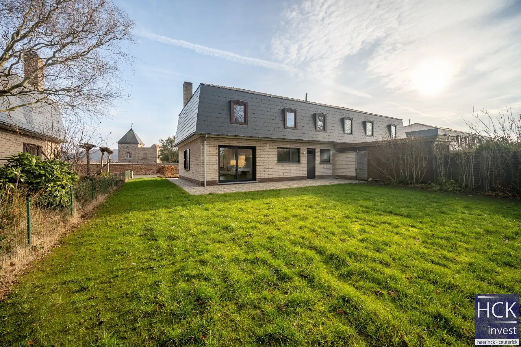 OUDENAARDE - Gerenoveerde woning met 3 SLPK aan de voet van de Koppenberg foto 9