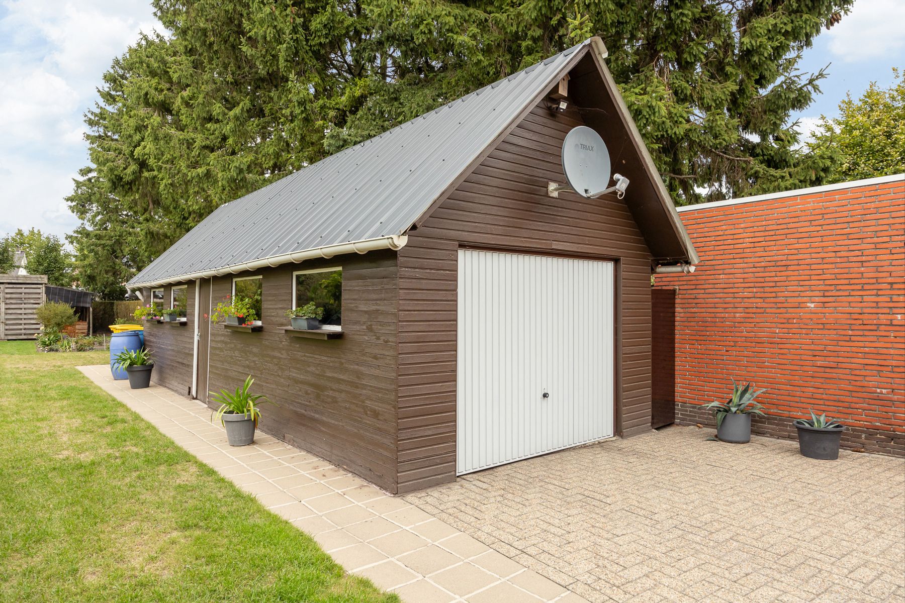 Ruime woning met 4 slks en 2 bdks op 886 m² foto 37