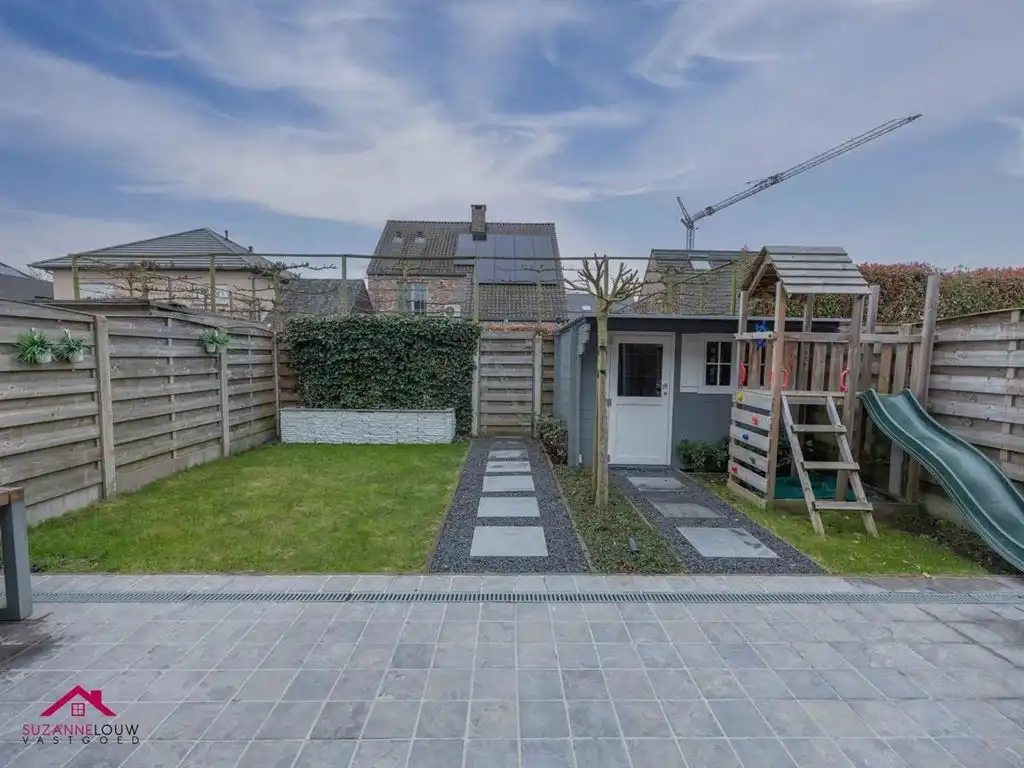 Instapklare gezinswoning in hedendaagse stijl foto 29